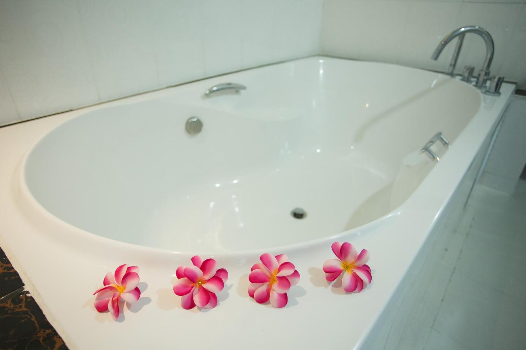 Grand Pink Hotel Hatyai Hat Yai Dış mekan fotoğraf