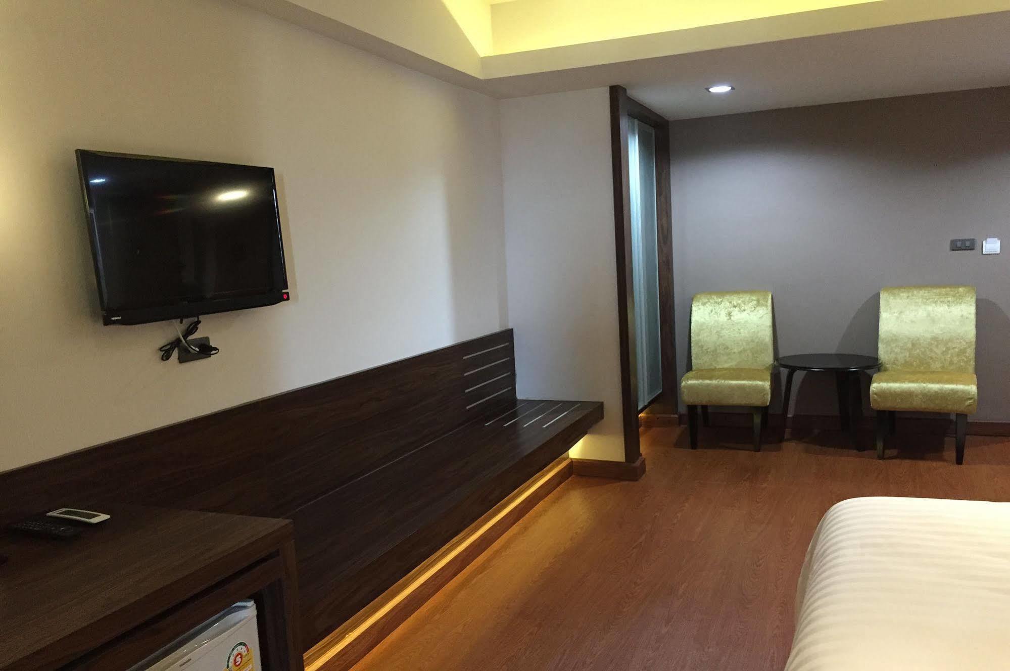 Grand Pink Hotel Hatyai Hat Yai Dış mekan fotoğraf